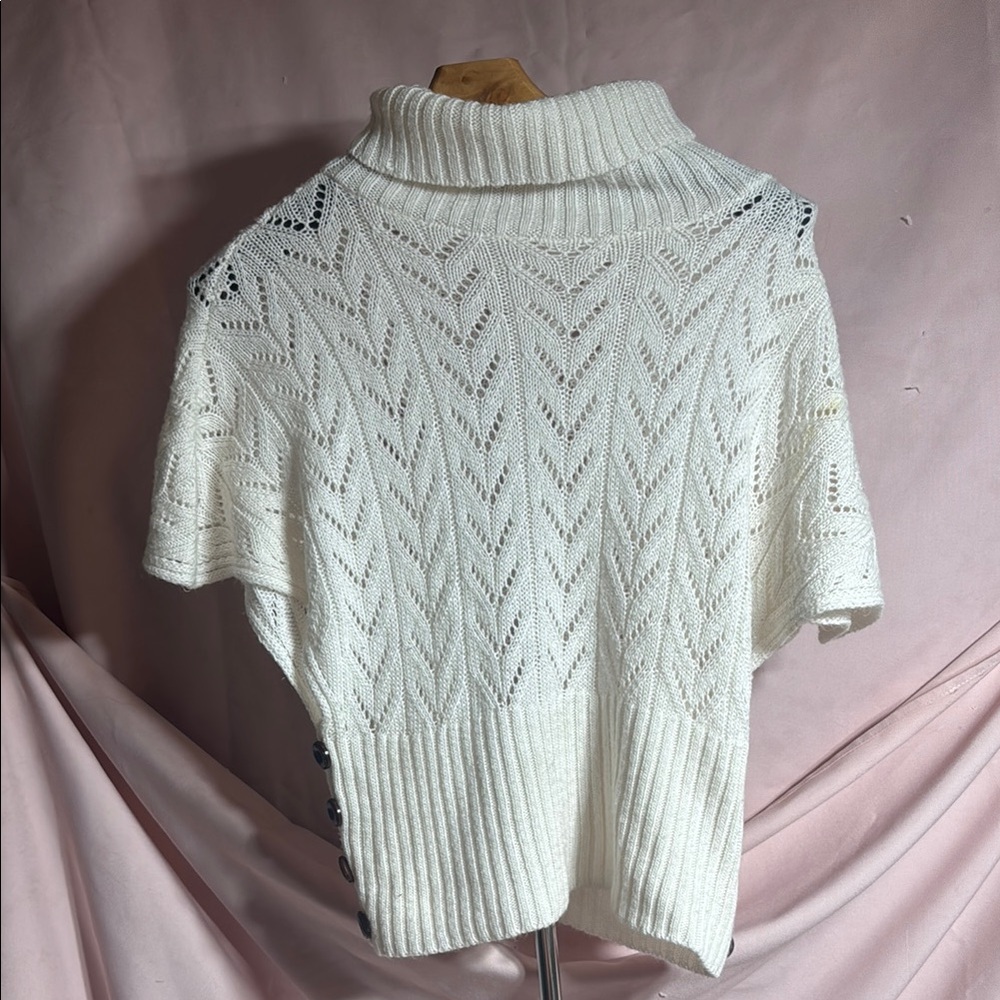 Derek Heart White Cable Knit Turtleneck Sweater
